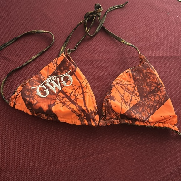 Girls with guns reversible bikini top - Picture 2 of 2